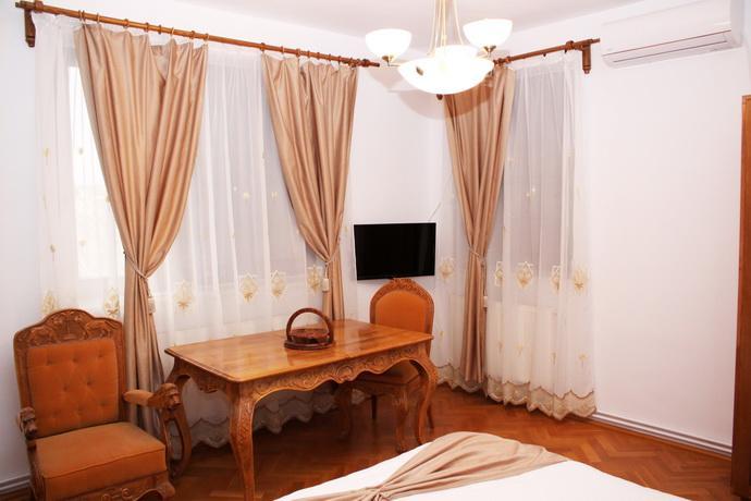Casa Craiova Nuova 호텔 외부 사진